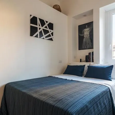 Apartment La Casa Colorata - Flats In - Porta Romana Milan